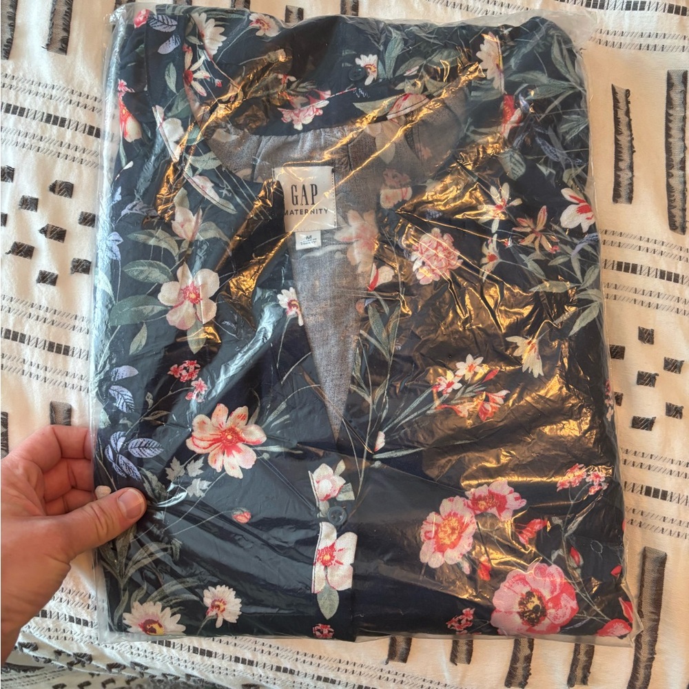 NWT blue floral maternity dress